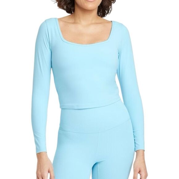 NEW All in Motion Everyday Soft Long Sleeve Light Blue Top Small - Picture 1 of 8